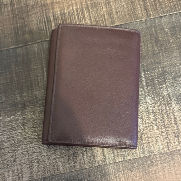 Tumi Dark Brown Leather Tri-Fold Wallet - Picture 2 of 6